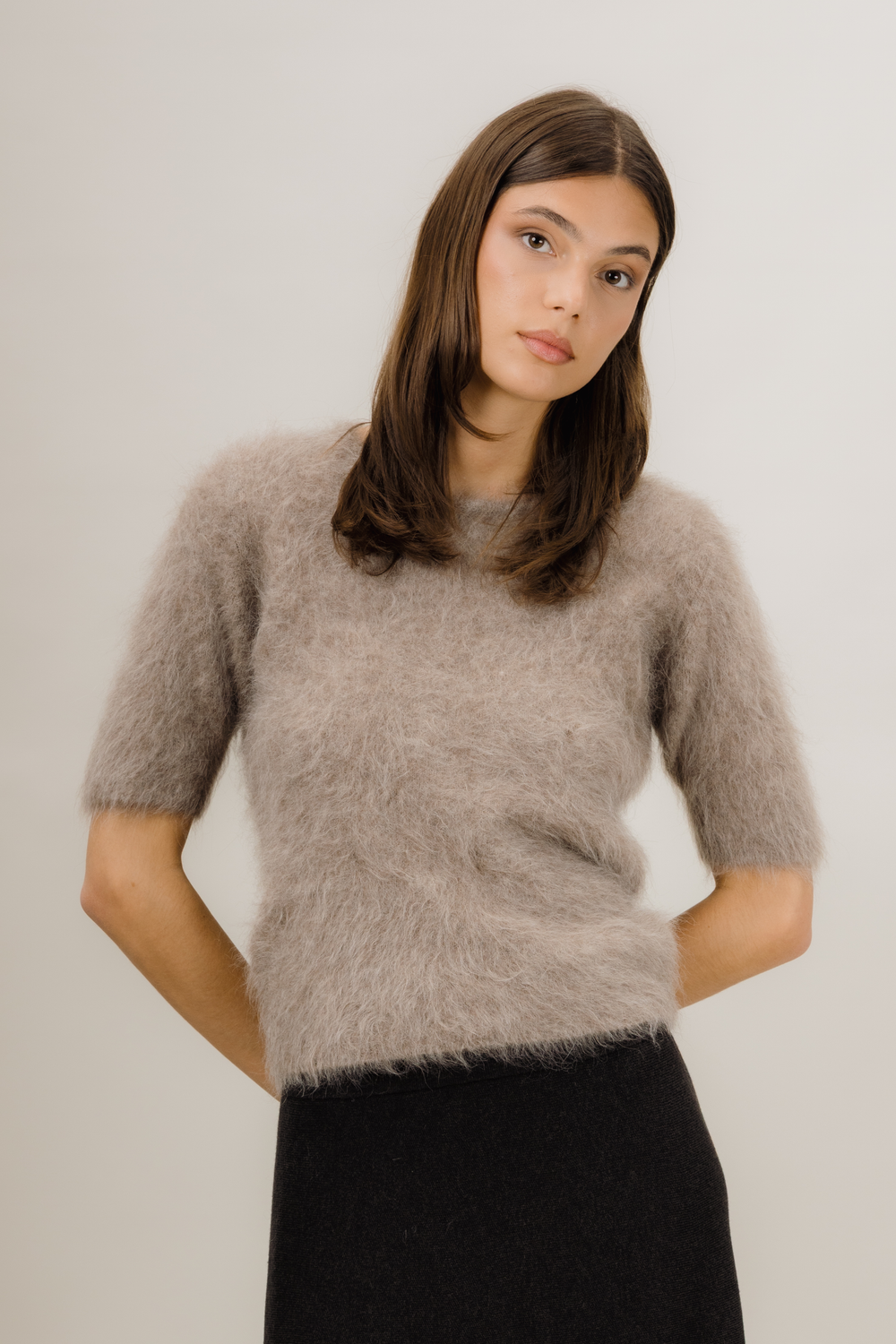 Urban Pioneers Female Abby SS Top TOP DARK SAND